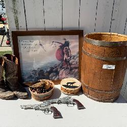 Western-themed Collectibles Set