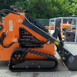 2025 LANDHERO Mini Skid Steer Loader Model LDH-HT380, Unused, Video In Photo Gallery