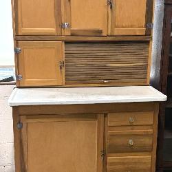 Lot # : 255 - Cutshall Hoosier Bakers Cabinet