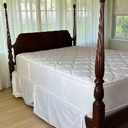 pencil post bed