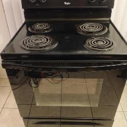 Whirlpool Gloss Black Electric Oven – Works