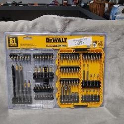 MAXFIT ULTRA Steel Screwdriving Bit Set (81-Piece)