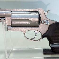 Taurus/ Taurus Int The Judge Public Defender 45LC/410 Ga 5 Shot Revolver SN# JR703452, Fiber Optic F