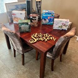 Small dining table / box items 