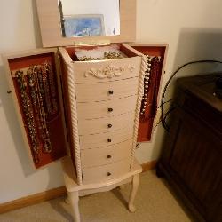 Jewelry Chest
