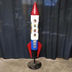 rocket ship gumball machine 