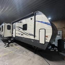 2019 Puma Model 31RLQS. 3 Slide Outs- Electric Tongue Jack & Stabilizer’s