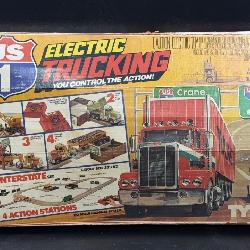 BIDDING ENDS FRIDAY!~Incredible *Online Only* Weatherford Gallery Auction! Collectibles, Fine Furniture, Memorabilia, Coins, Art, Vintage Goods & More! Local P/U & Ship Avail!