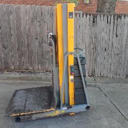 Bil-Jax Tom Cat 15 Aerial Platform Lift