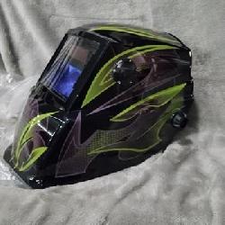 Auto-Darkening Welding Helmet