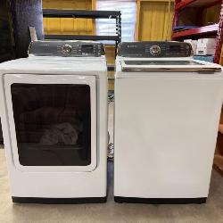 ~Incredible *Online Only* Weatherford Gallery Auction! Fine MCM Furniture, Vintage Glass, Collectibles, Memorabilia & More! Local P/U & Ship Avail