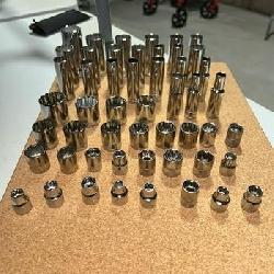 Husky SAE & Metric Sockets 12-Point