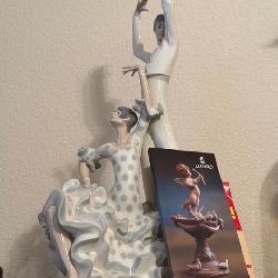 This Fri & Sat! ~Incredible Flower Mound Estate Sale! MCM, Lladro, Hummel, Collectibles, Vintage, Fashion, Fine Furniture, Rugs, Glassware, Orig. Paintings, Brass, Sterling & More!