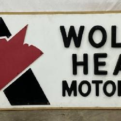Wolfs Head Motor Oil Emb Plastic