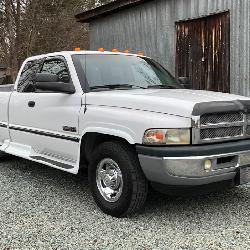 1995 Dodge Ram 2500 VERY CLEAN