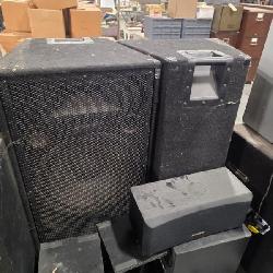 speakers and vintage stereos