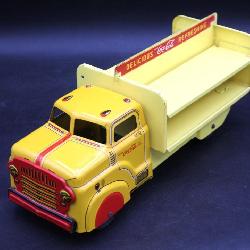Lot # : 25 - 1950s Marx Coca-Cola Metal Toy Delivery Truck