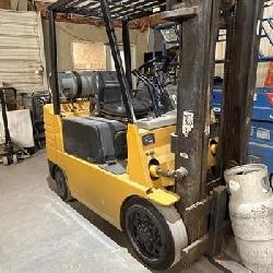 Caterpillar GC25 Fork Lift. 5,846 hours of operation. Runs and operates great!