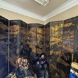 Wood Screen & Golf Clubs