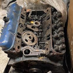 Lot # 23 - Mopar 318 V8 Engine Block 2780980 – Chrysler LA Small Block