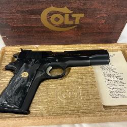 Colt Mark IV Government Model Series 70 Semi-Automatic Pistol with Original Box