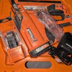 Paslode XPro Cordless 30 deg Framing Nailer Kit (Battery) 7 V