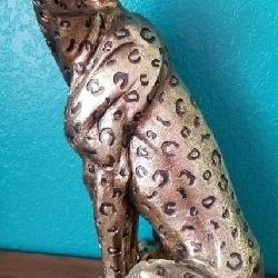 N1 - MID-CENTURY DECORATIVE CHEETAH (L63)