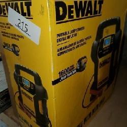 DEWALT 1600 Peak Amp Jump Starter with Digital Compressor