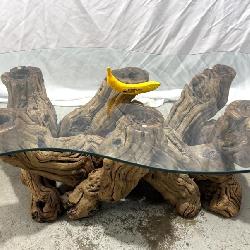 Lot # : 77 - Grape Vine Root Glass Top Coffee Table
