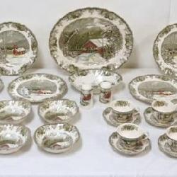 JOHNSON BROTHERS THE FRIENDLY VILLAGE DINNERWARE *SUGAR MAPLES*