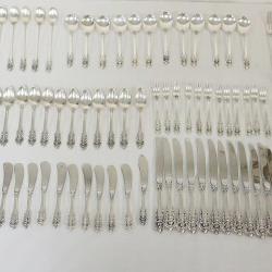 WALLACE GRANDE BAROQUE STERLING SILVER FLATWARE SET, 104 PIECES, 110.4 TOZ NOT INCLUDING KNIVES