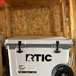 RTIC Outdoors 52qt Ultra-Light Wheeled Hard Sided Cooler