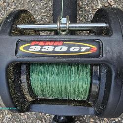  Penn 330 GT2 fishing reel with Billfisher SSU3080C-6 rod for 30-80 lb line 