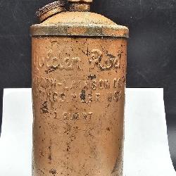 Golden Rod oil can by Dutton-Lainson Co., Hastings, Nebraska, USA, 1 quart capacity; measures 18.5