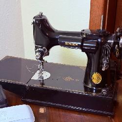 This Fri & Sat! ~Incredible Hurst Estate Sale! Marantz, Bose, Akai, Tiffany Lamp, Black-light Posters, Singer FW, Quilts, Afghans, Tiger Oak, Leather, Fine Furniture, Vintage, Collectibles & Much More