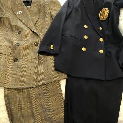 N2 - TWO ELLEN TRACY WOMEN'S SETS (M62)