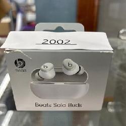 Beats Wireless Bluetooth Earbuds