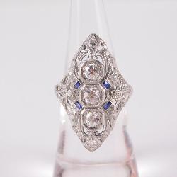 18k White Gold and Diamond Edwardian Ring