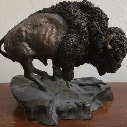 S1 - LTD ED AMERICAN BUFFALO SCULPTURE (E11)