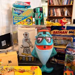 This Fri & Sat! ~Huge Dallas Estate Sale! Vintage Toys, Trading Cards, MCM, Waterford, Fashion, Paintings, Sterling Silver, Sports Memorabilia, Fine Furniture, Porcelain, Vintage Pyrex & Much More!