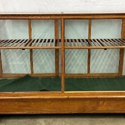 6FT. OAK CIGAR SHOWCASE 