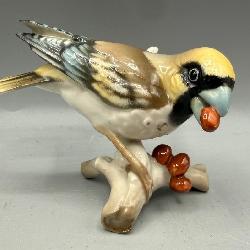 Lot # : 225 - Gunther Granget Hawfinch Bird Hutschenreuther