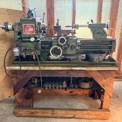 Enco Bench Lathe with Accessoriesï¿½56x29x52