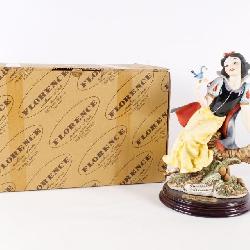Disney Giuseppe Armani Snow White with Blue Bird Figurine