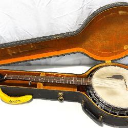 Lot # : 16 - 1960's Gibson Cherry Sunburst Banjo W/ Case