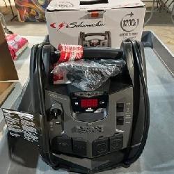Schumacher Manual 12 V 1200 amps Jump Starter and Power Bank