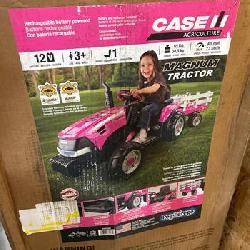 Peg-Perego CASE IH Magnum Tractor/Trailer Ride-On Toy 
