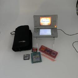 Nintendo DS Lite Bundle with Pokémon Crystal & Games