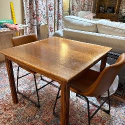 4X4 Table McGUIRE SAN FRANCISCO
