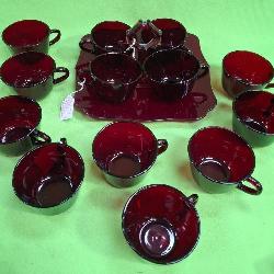U - VINTAGE RUBY RED CUPS & PLATE (P494)